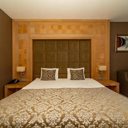 Amara Luxury Resort&villas Resort