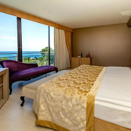 Amara Luxury Resort&villas 5*