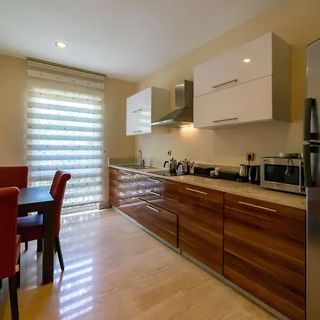 Amara Luxury Resort&villas Resort