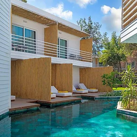 Fashiontv Luxe Resort